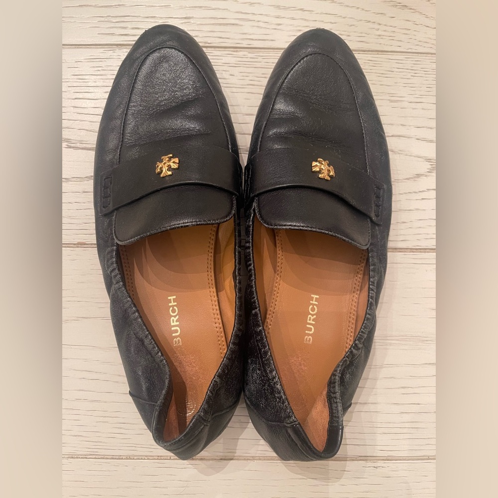 Tory Burch Black Leather Ballet Loafers with Gold Logo